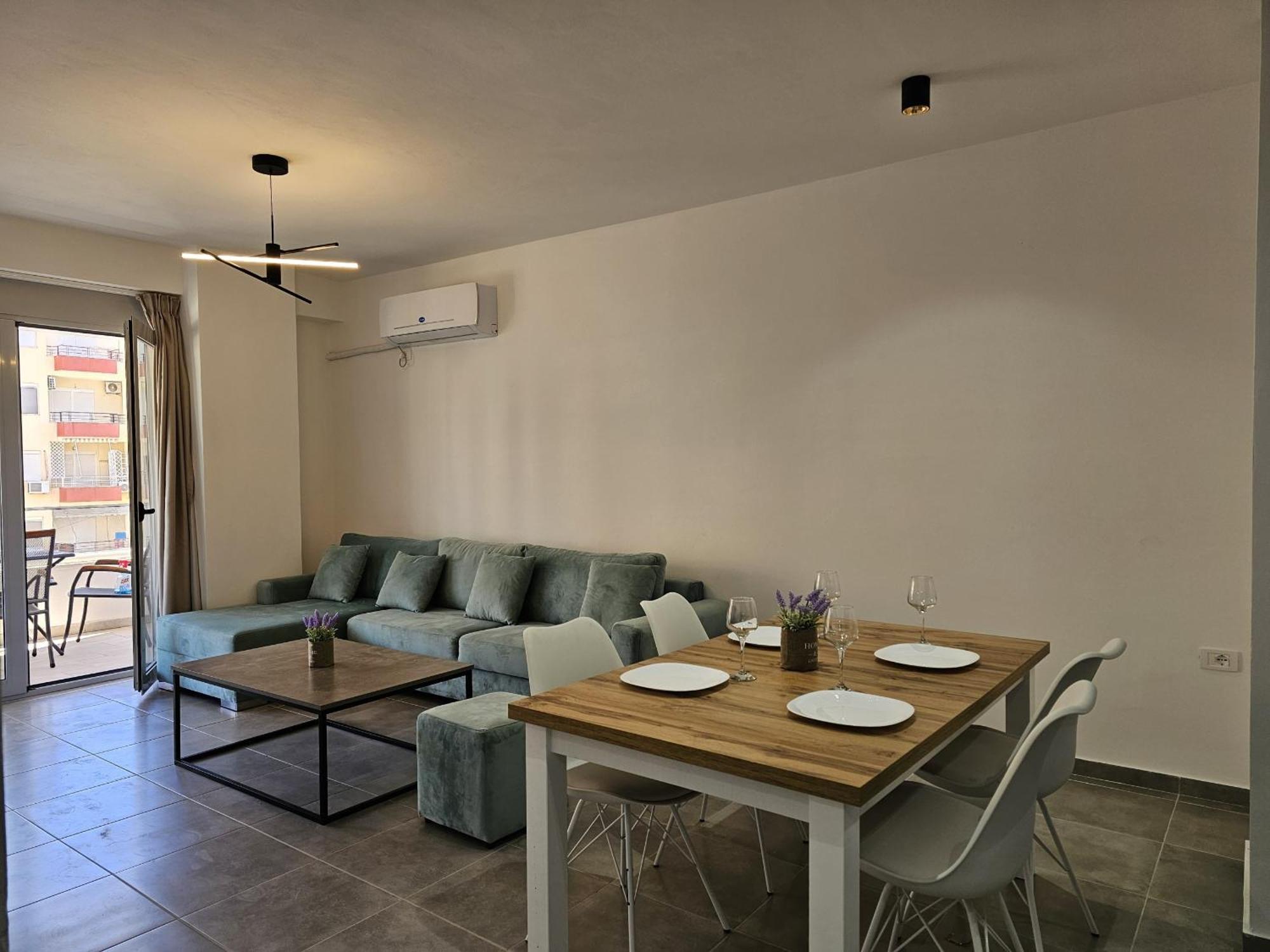 Terraces Sarandë