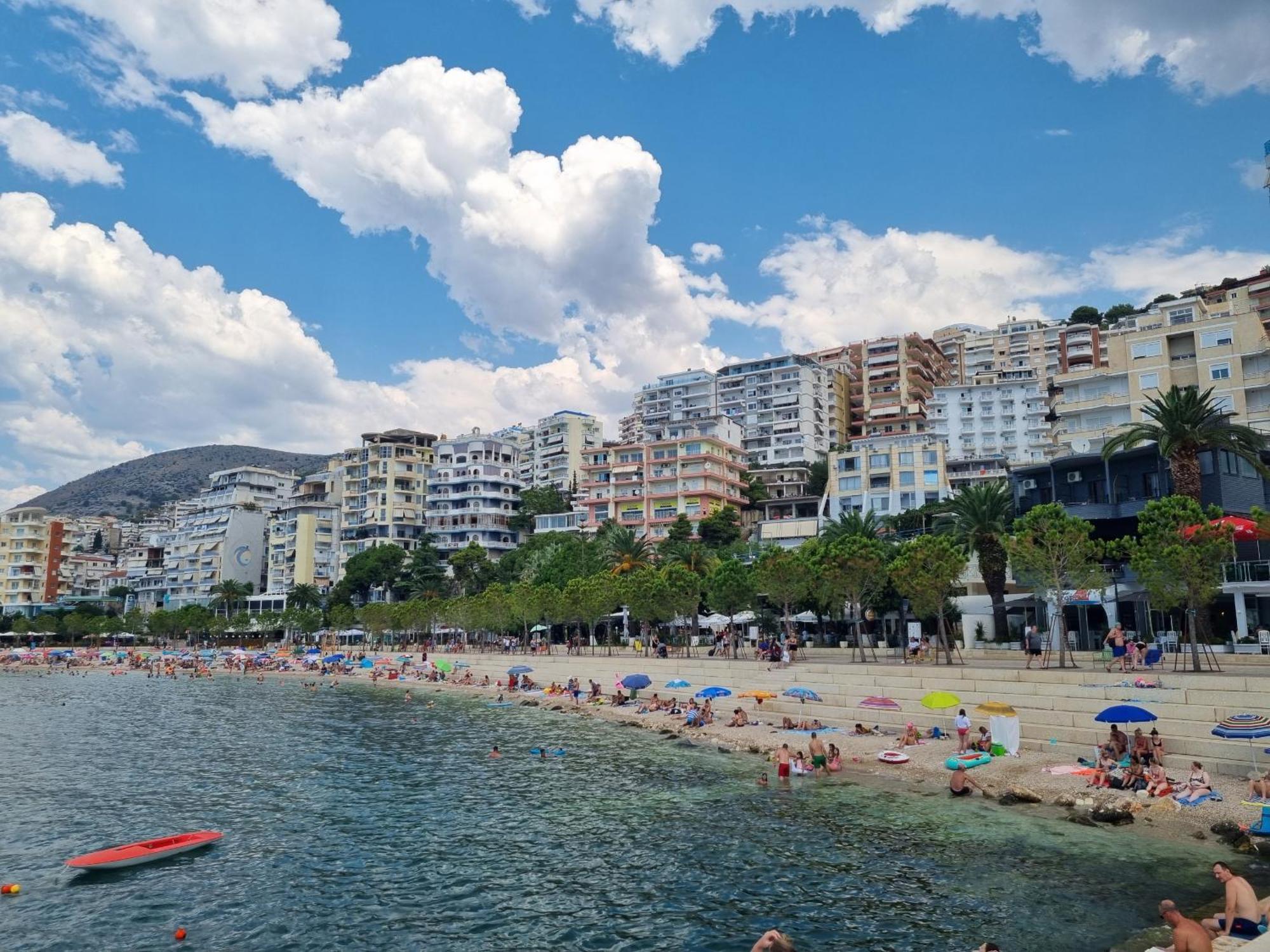 Terraces Apartamento Sarandë